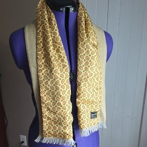 Stylish Yellow Paisley Men's Scarf
